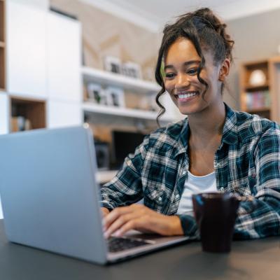 Home office com salário de até R$ 18 mil: 20 mil vagas abertas