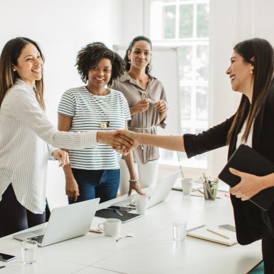 Feira Virtual Emprega: 10 mil vagas para estágio e CLT em várias áreas