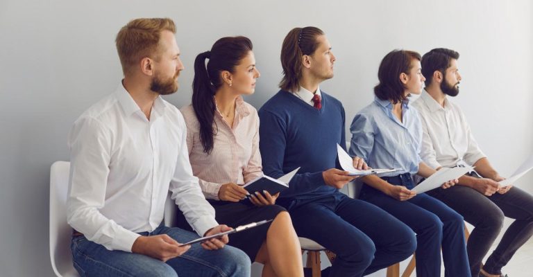 Feira Virtual Emprega: 10 mil vagas para estágio e CLT em várias áreas