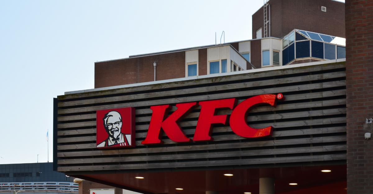 Vagas de emprego no KFC (Kentucky Fried Chicken) em África do Sul: Cadastre-se Hoje e Comece Rápido