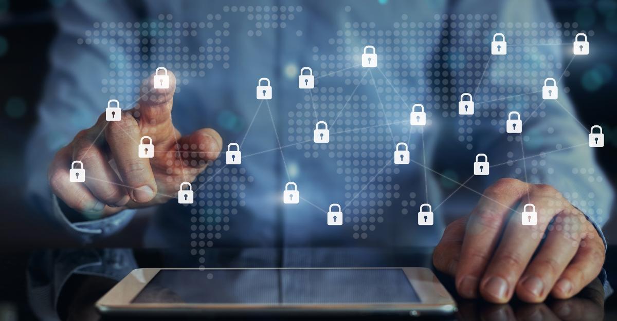 Especialistas em Cibersegurança (Cybersecurity Specialists)