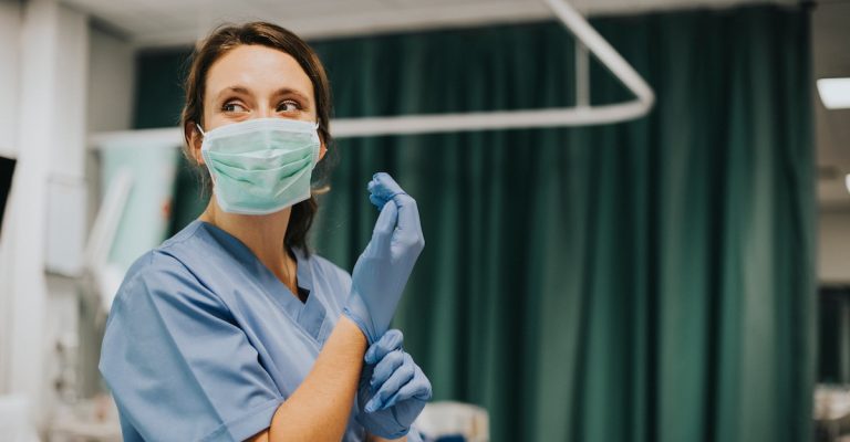 Health sector job openings: explore growing demand